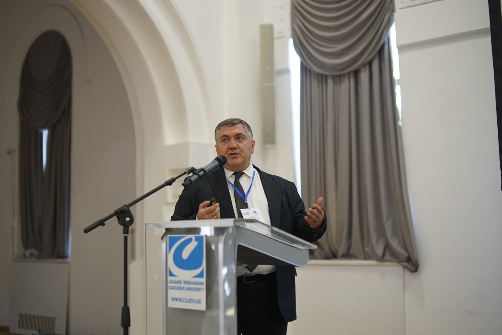 კავკასიის უნივერსიტეტში XI ყოველწლიური საერთაშორისო სამეცნიერო კონფერენცია გაიმართა
